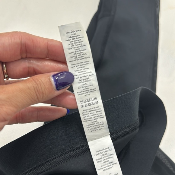 Alo Yoga High Waisted Leggings with Mesh Side Panel - Small P - Picture 7 of 12